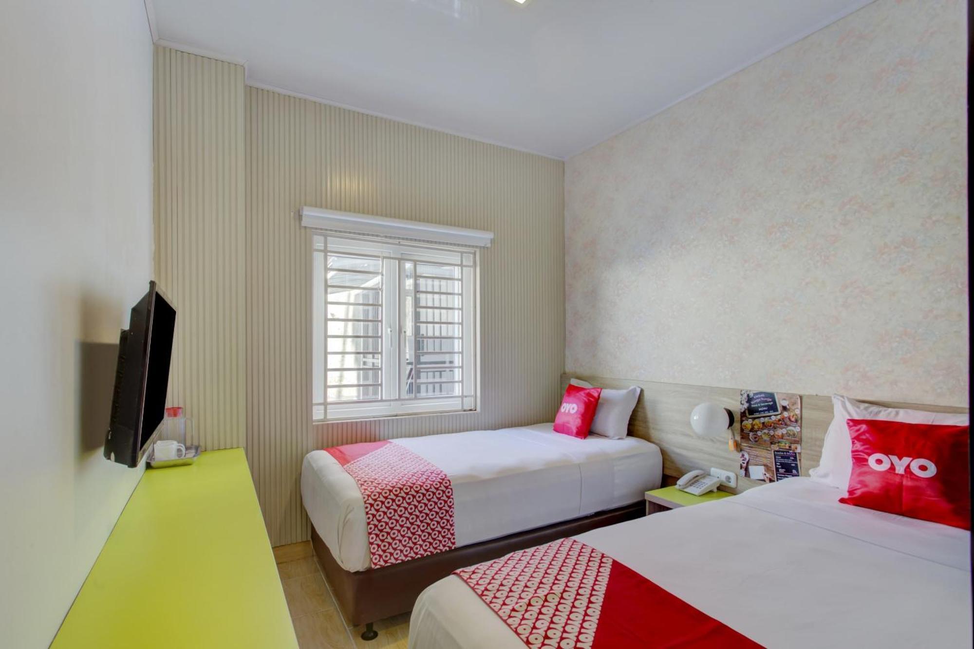 Hotel O Gambir Near Juanda Station Formerly Bunga Dahlia Cakarta Dış mekan fotoğraf