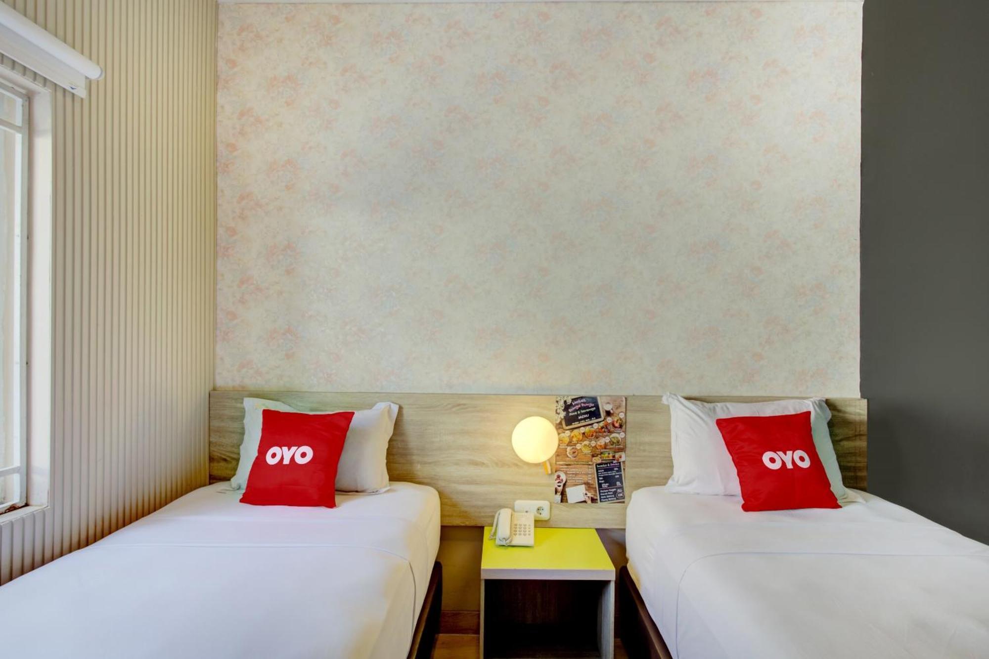Hotel O Gambir Near Juanda Station Formerly Bunga Dahlia Cakarta Dış mekan fotoğraf